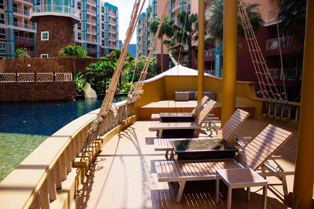 Grand Caribbean Resort Jomtian Pattaya Exterior photo